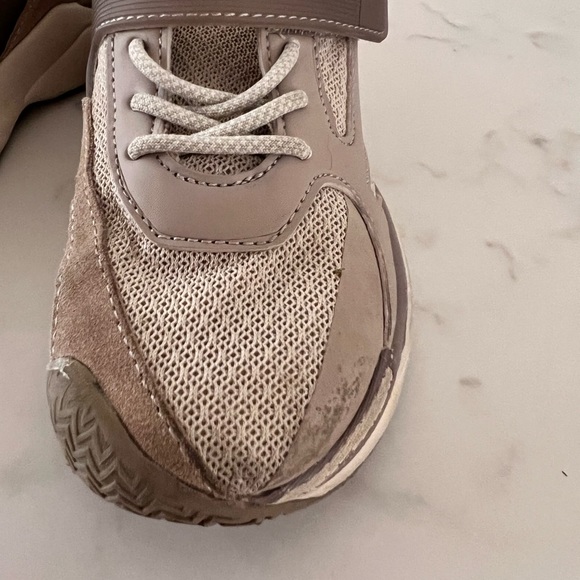 Zara Baby Leather Sneakers - Picture 7 of 10